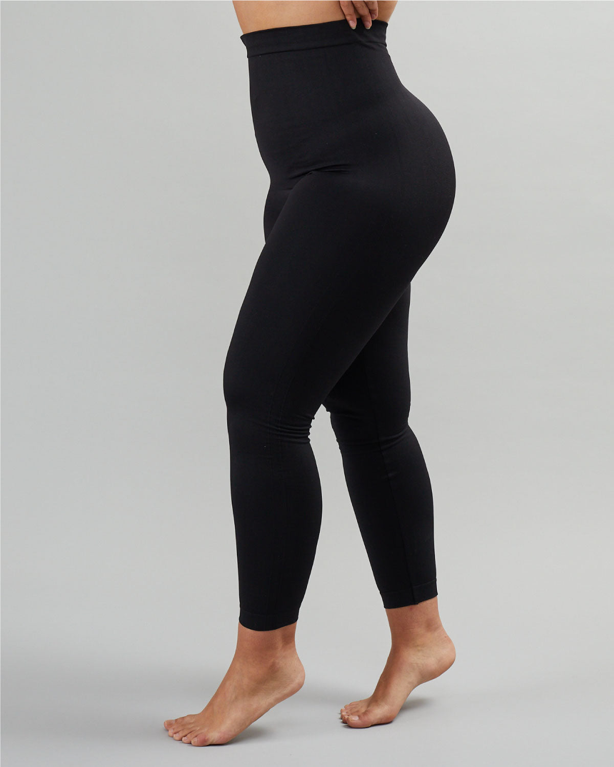 HIGH-WAIST LEGGINGS