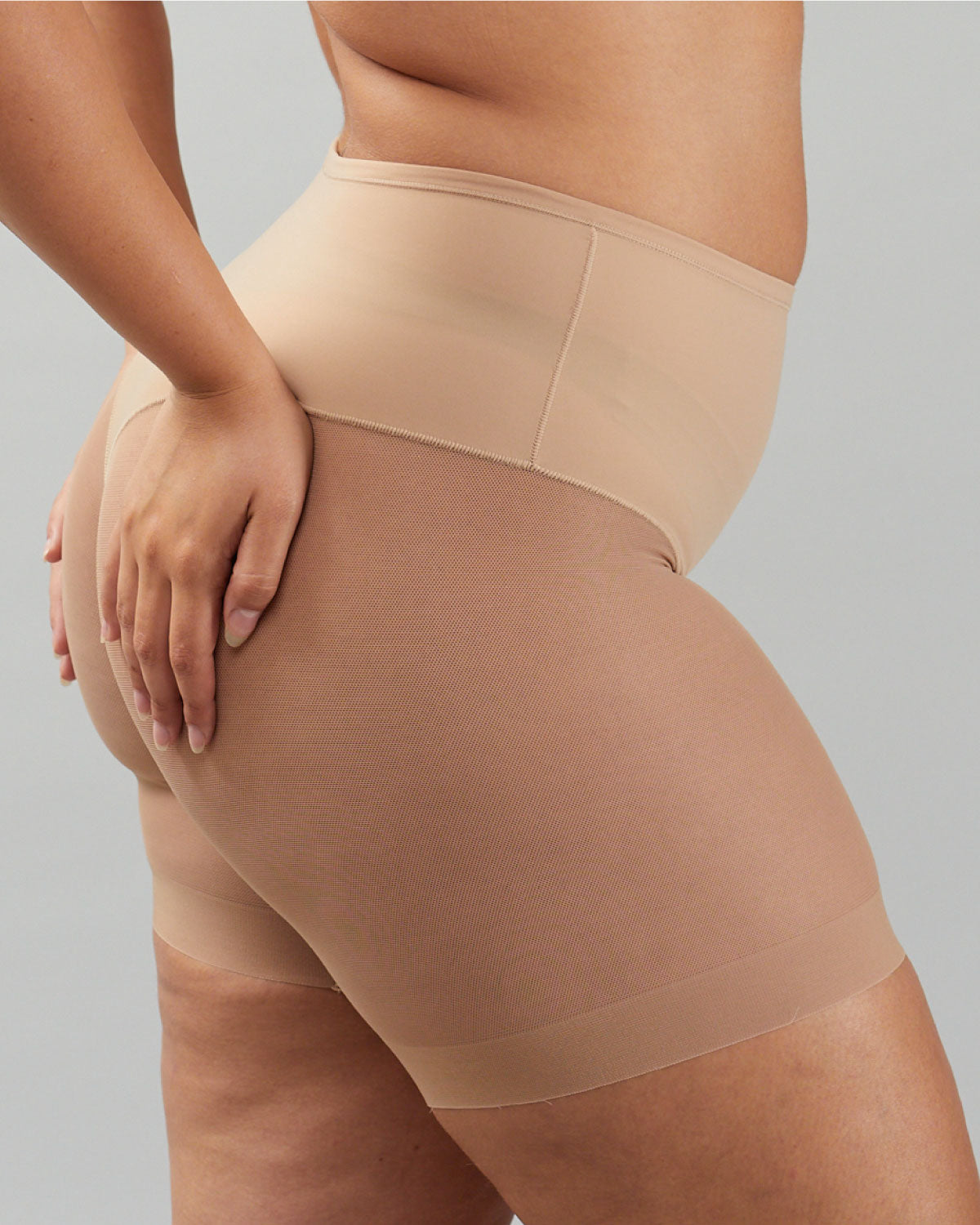 MID-WAIST PANTYHOSE SHORTIE